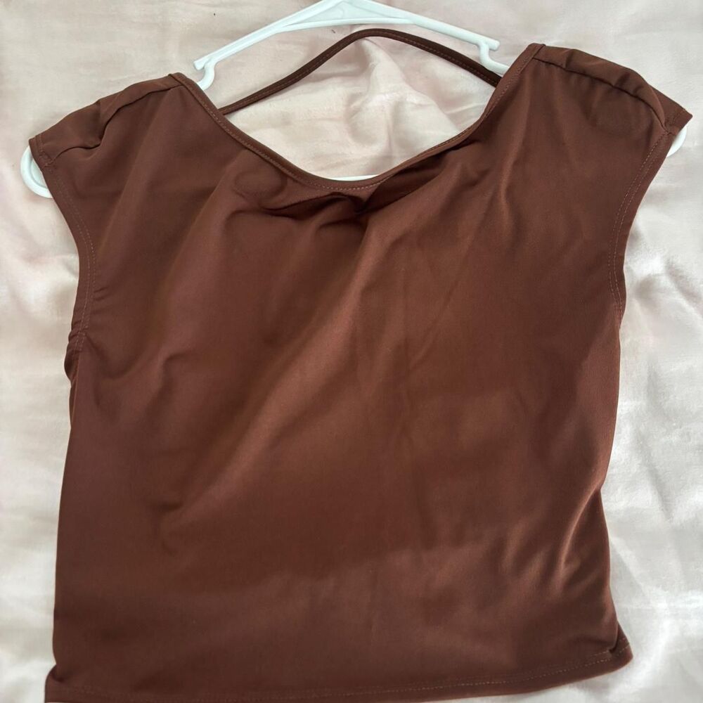 SHEIN T Shirt Fitted Medium Twist Detailing Women's Brown Crop-top Open Back